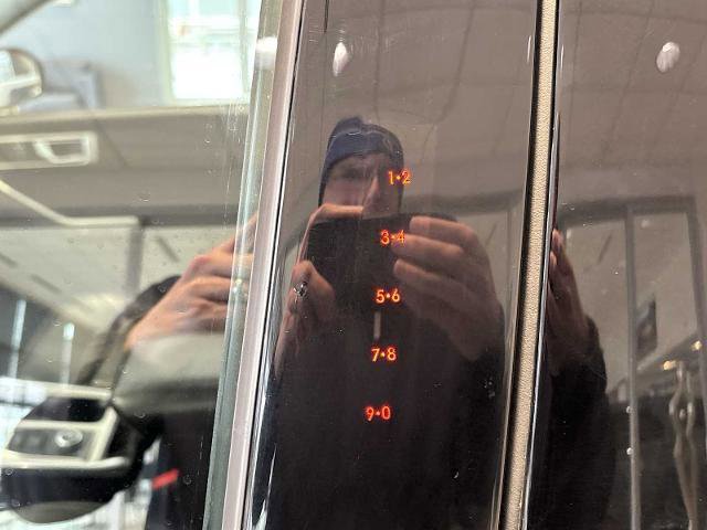 Certified 2022 Ford Explorer XLT image 33