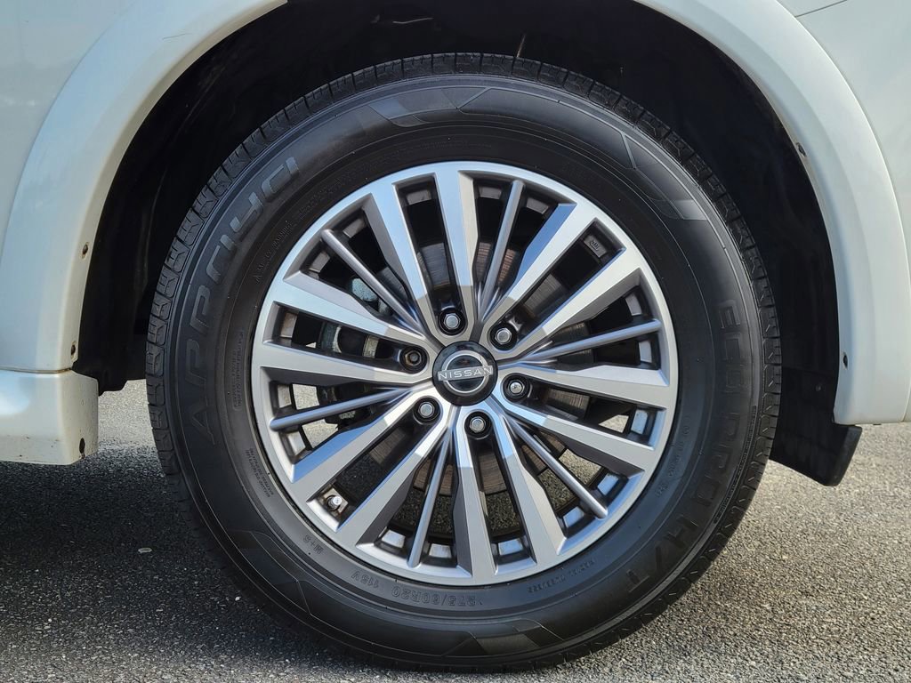 Used 2022 Nissan Armada SL w/ Captain's Chairs Package image 10