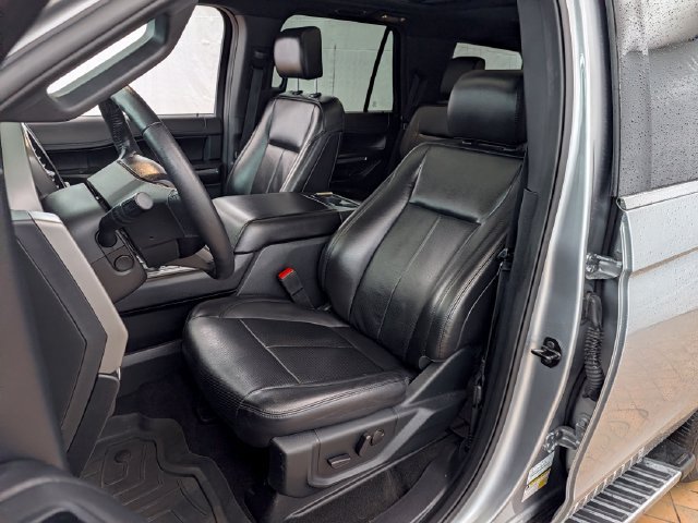 Certified 2020 Ford Expedition XLT w/ Equipment Group 202A AWD/4WD image 10