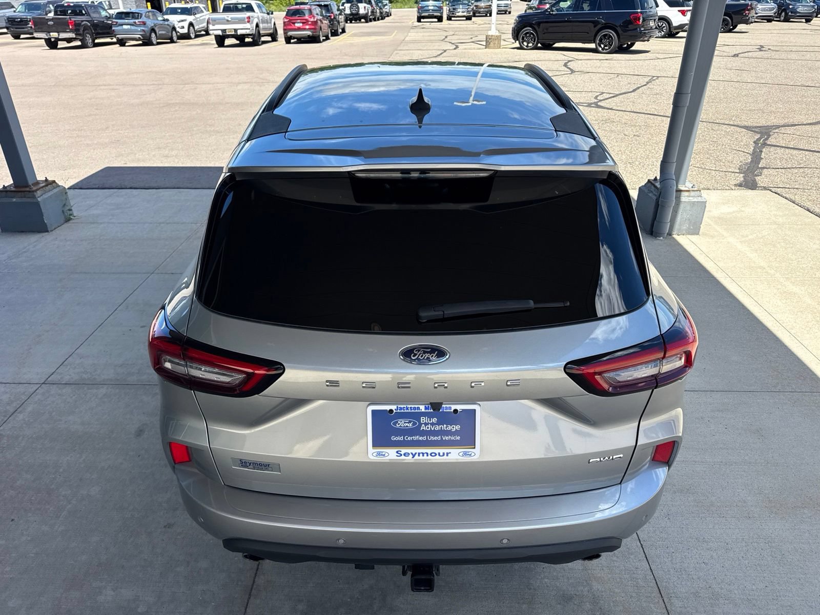 Certified 2024 Ford Escape ST-Line Select w/ Tech Pack #2 AWD/4WD image 7