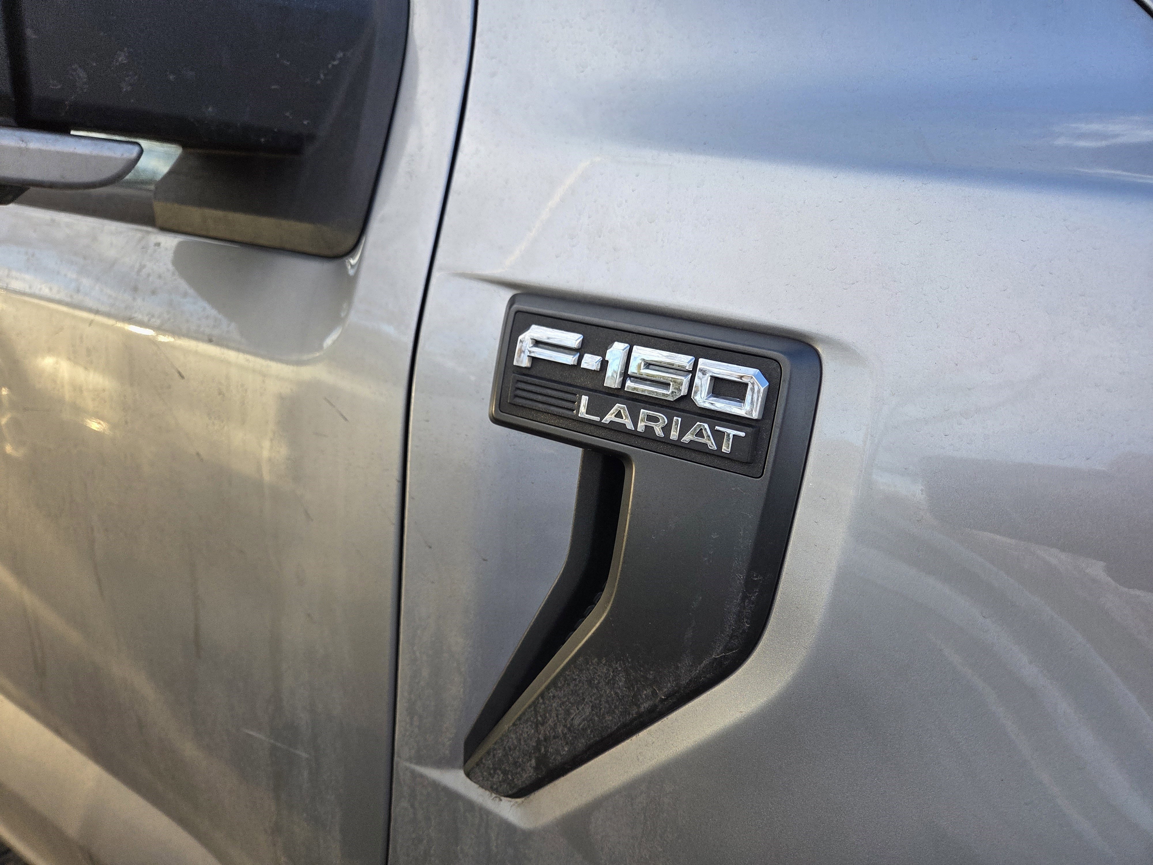 Certified 2022 Ford F150 Lariat w/ Equipment Group 502A High image 15