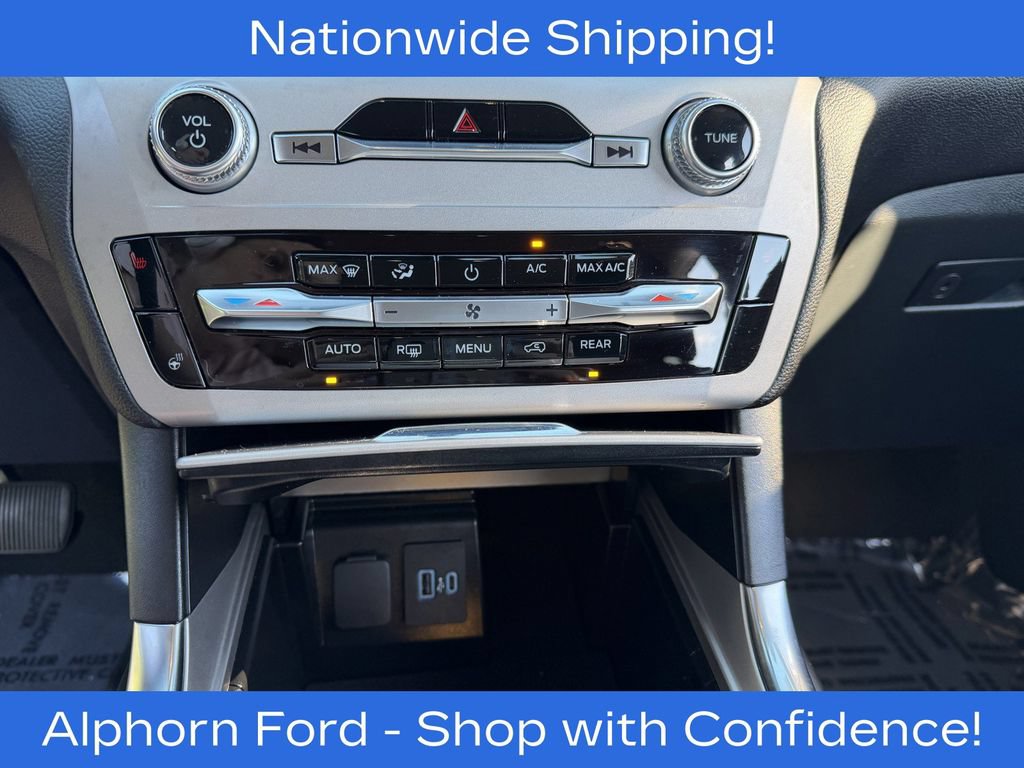 Certified 2023 Ford Explorer XLT w/ Equipment Group 202A AWD/4WD image 17
