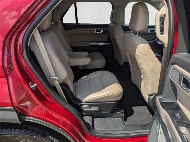 Certified 2023 Ford Explorer XLT w/ Equipment Group 202A RWD image 18