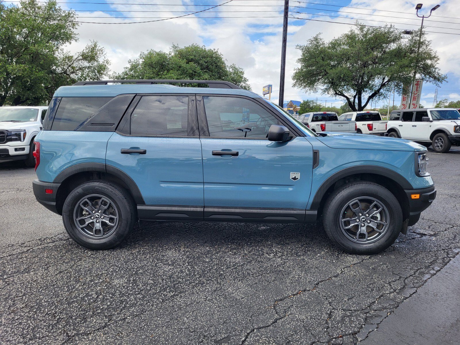 Certified 2023 Ford Bronco Sport Big Bend w/ Convenience Package AWD/4WD image 2