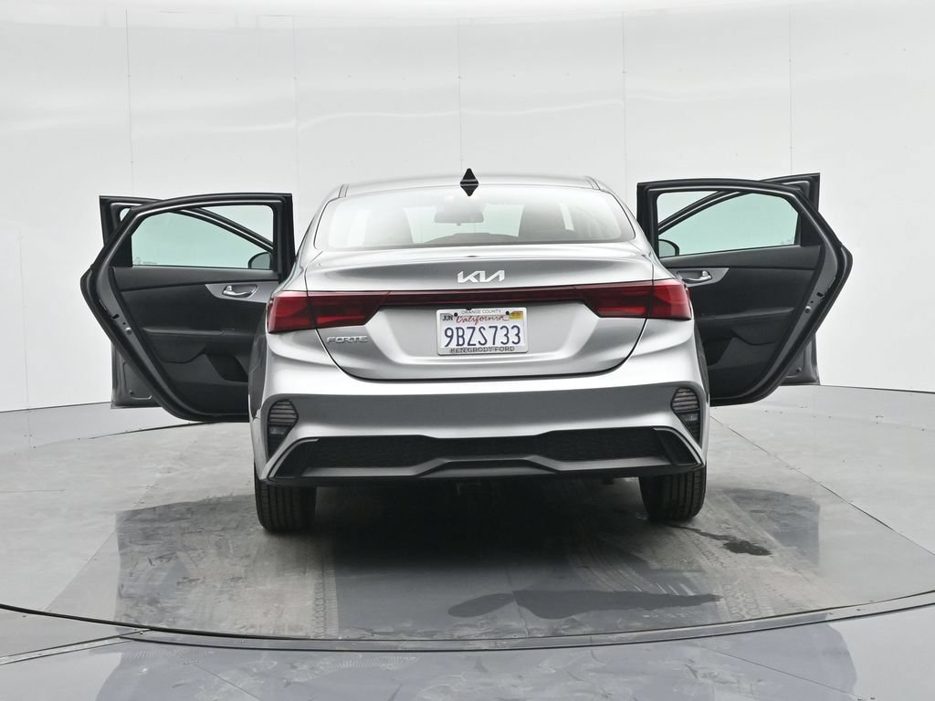 Used 2022 Kia Forte LXS FWD image 30