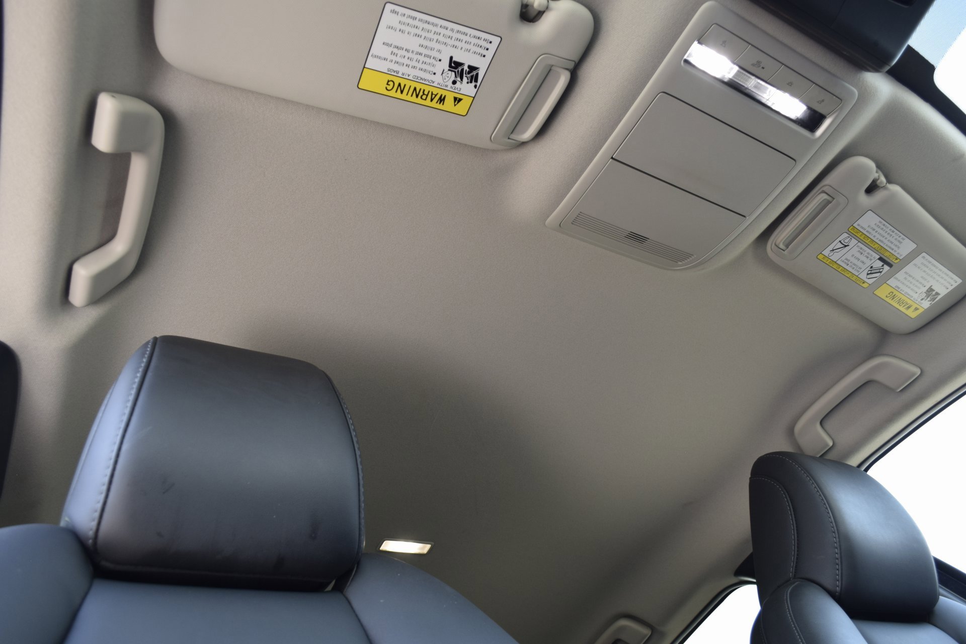 Used 2024 MAZDA CX-30 AWD 2.5 S w/ Select Sport Pkg image 22