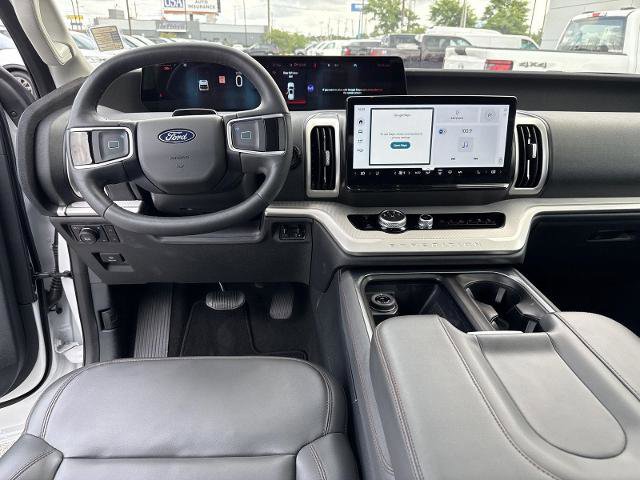 Certified 2025 Ford Expedition Active AWD/4WD image 8