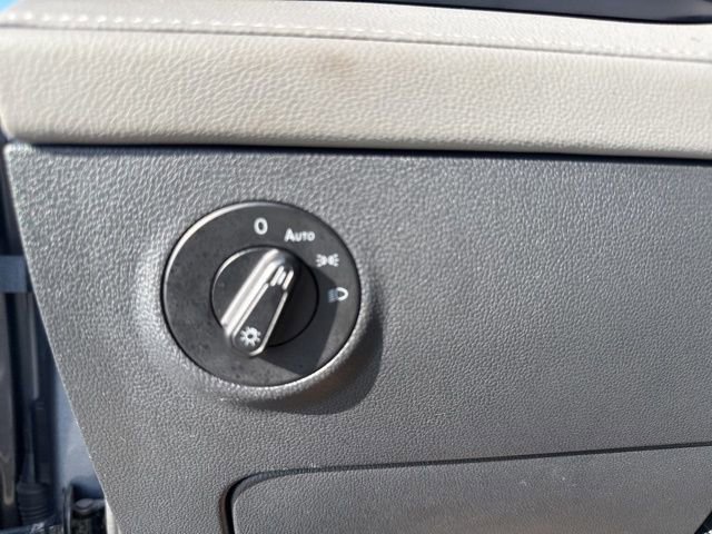 Used 2024 Volkswagen Taos SE AWD/4WD image 20