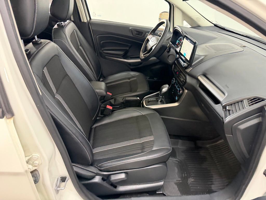 Certified 2019 Ford EcoSport SES w/ SES Black Appearance Package AWD/4WD image 33