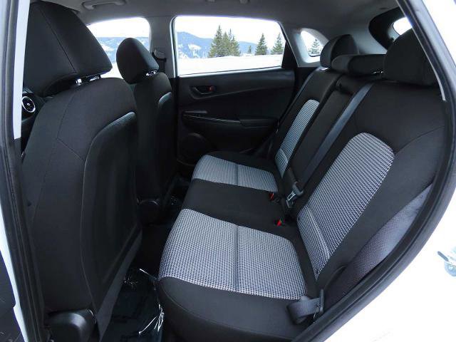 Used 2023 Hyundai Kona SE image 18