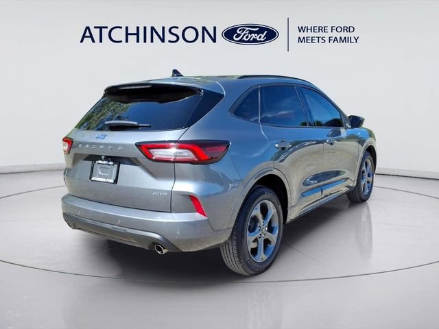 Certified 2024 Ford Escape ST-Line w/ Tech Pack #1 AWD/4WD image 5