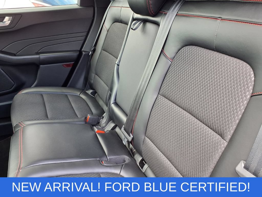 Certified 2023 Ford Escape ST-Line w/ Tech Pack #1 AWD/4WD image 7