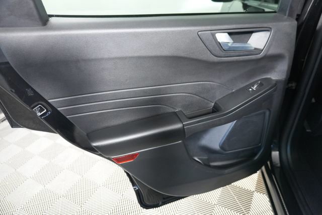Certified 2025 Ford Escape ST-Line image 23
