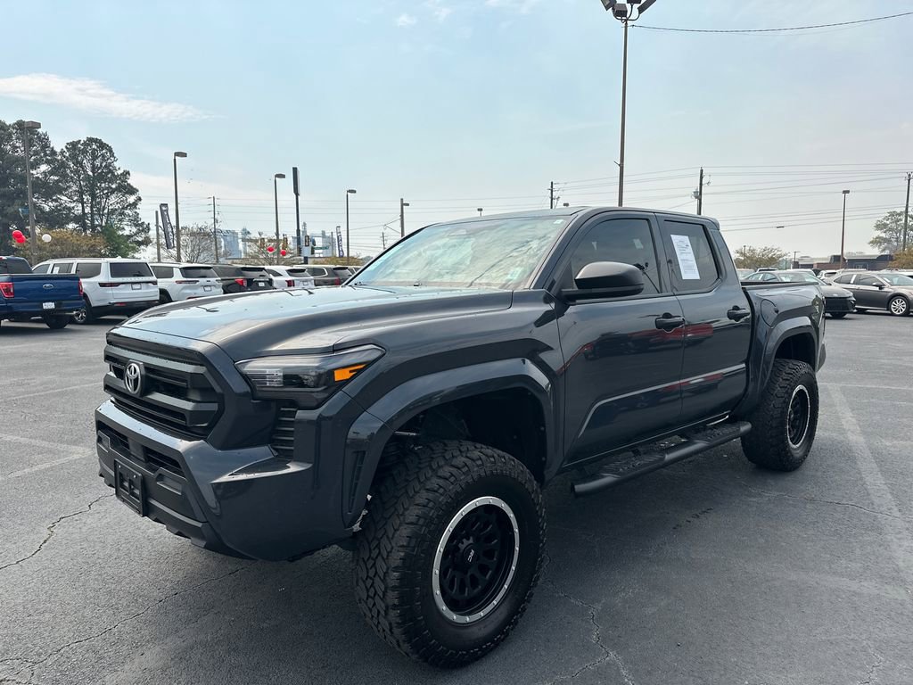 Used 2025 Toyota Tacoma SR RWD image 3