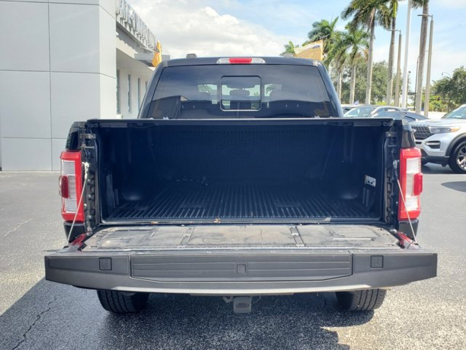 Certified 2023 Ford F150 Lariat AWD/4WD image 8