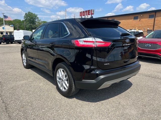 Certified 2024 Ford Edge SEL w/ Convenience Package AWD/4WD image 6
