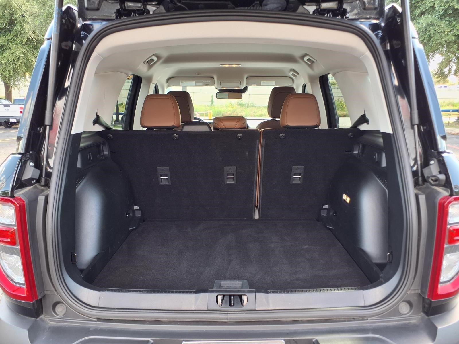 Certified 2025 Ford Bronco Sport Outer Banks w/ Outer Banks Tech Package+ AWD/4WD image 11