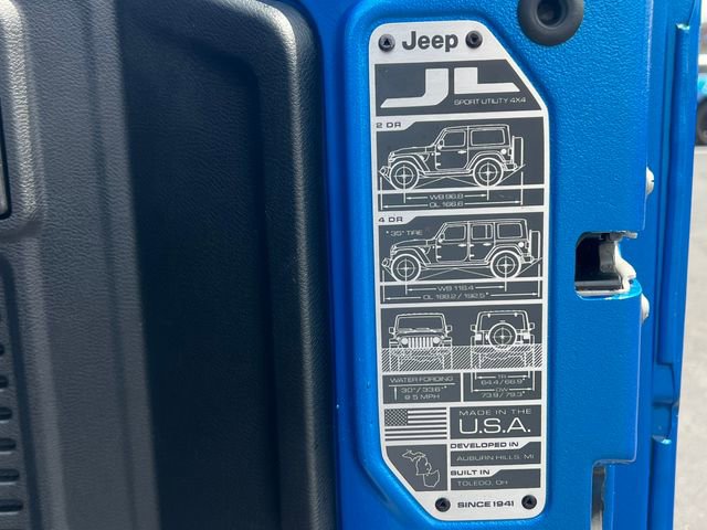 Used 2022 Jeep Wrangler Unlimited Sport AWD/4WD image 36