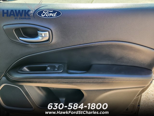 Used 2019 Jeep Compass Limited AWD/4WD image 20