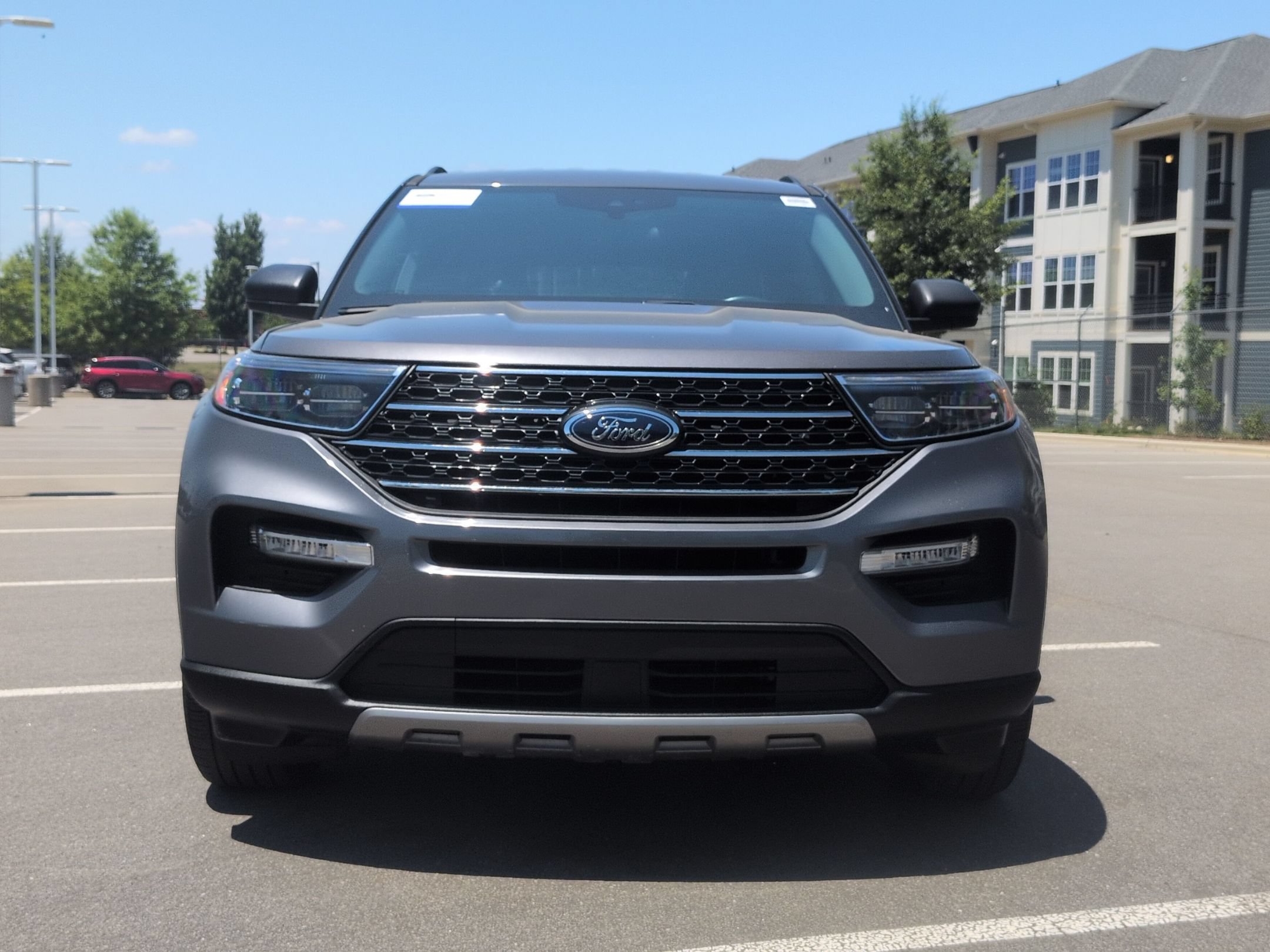 Certified 2023 Ford Explorer XLT w/ Equipment Group 202A RWD image 9
