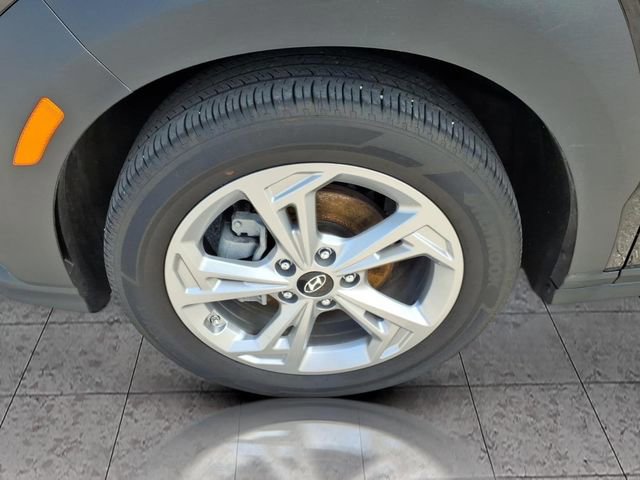 Used 2023 Hyundai Kona SEL w/ Convenience Package image 6
