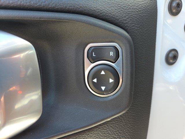 Used 2020 Jeep Wrangler Unlimited Sahara AWD/4WD image 35