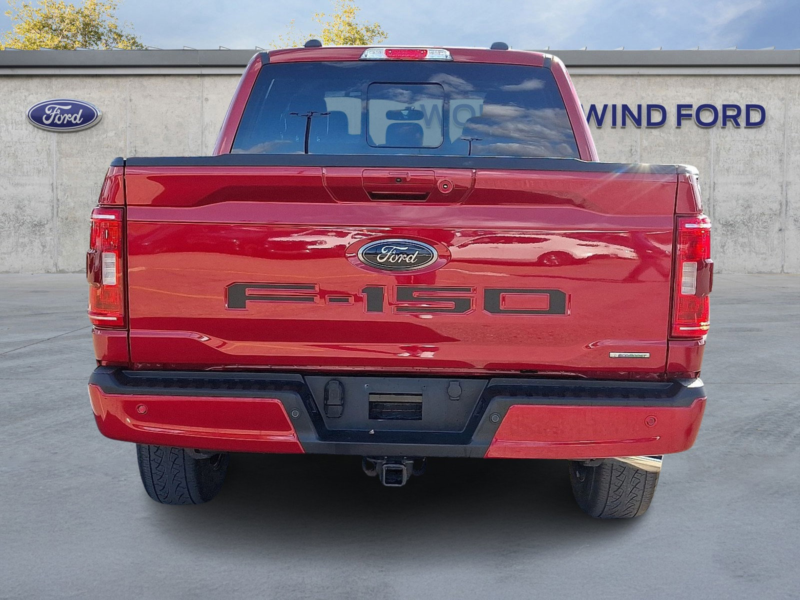 Certified 2022 Ford F150 XLT w/ Equipment Group 302A High image 3