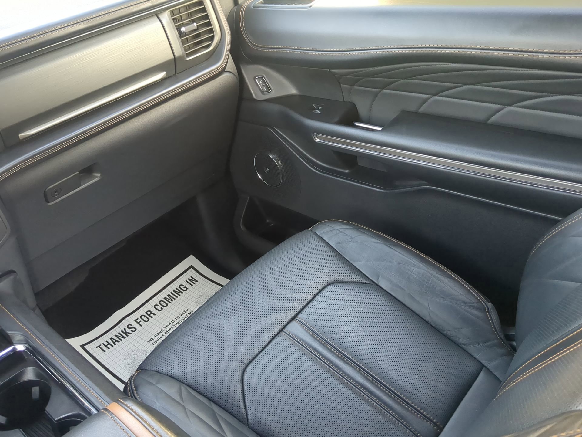 Certified 2022 Ford Expedition Max Platinum image 45