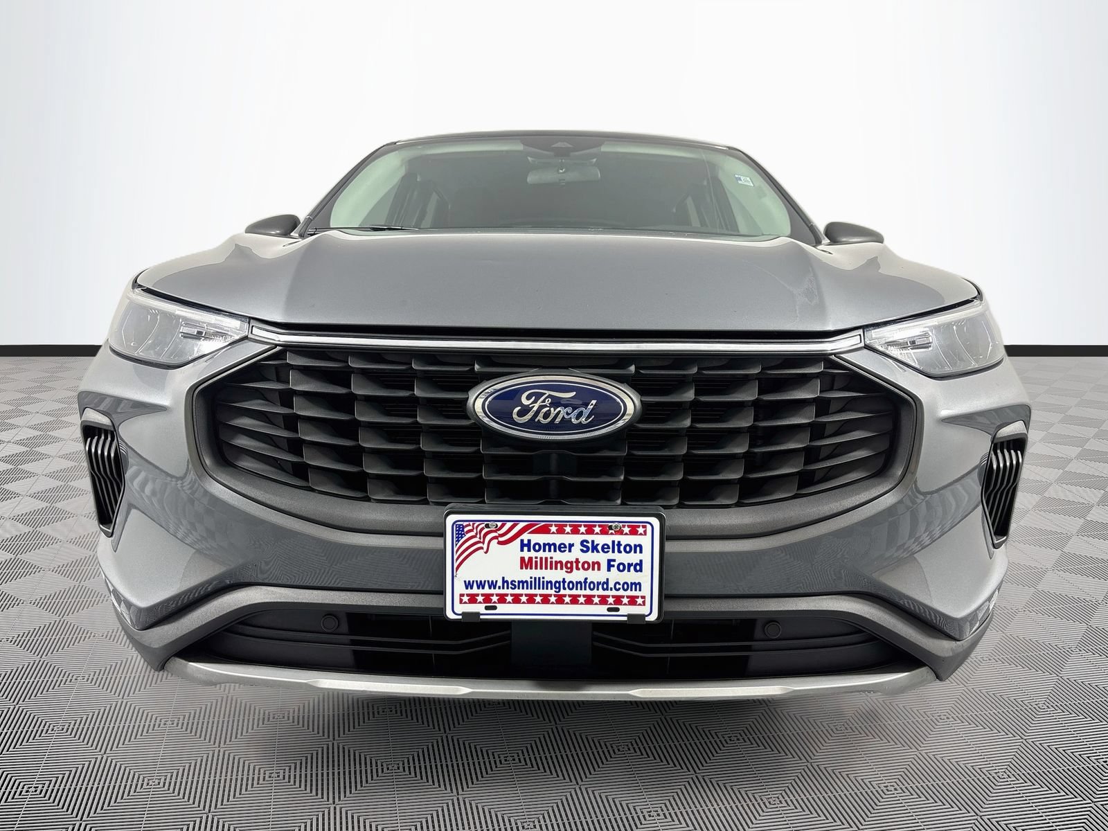 Certified 2023 Ford Escape Active FWD image 2