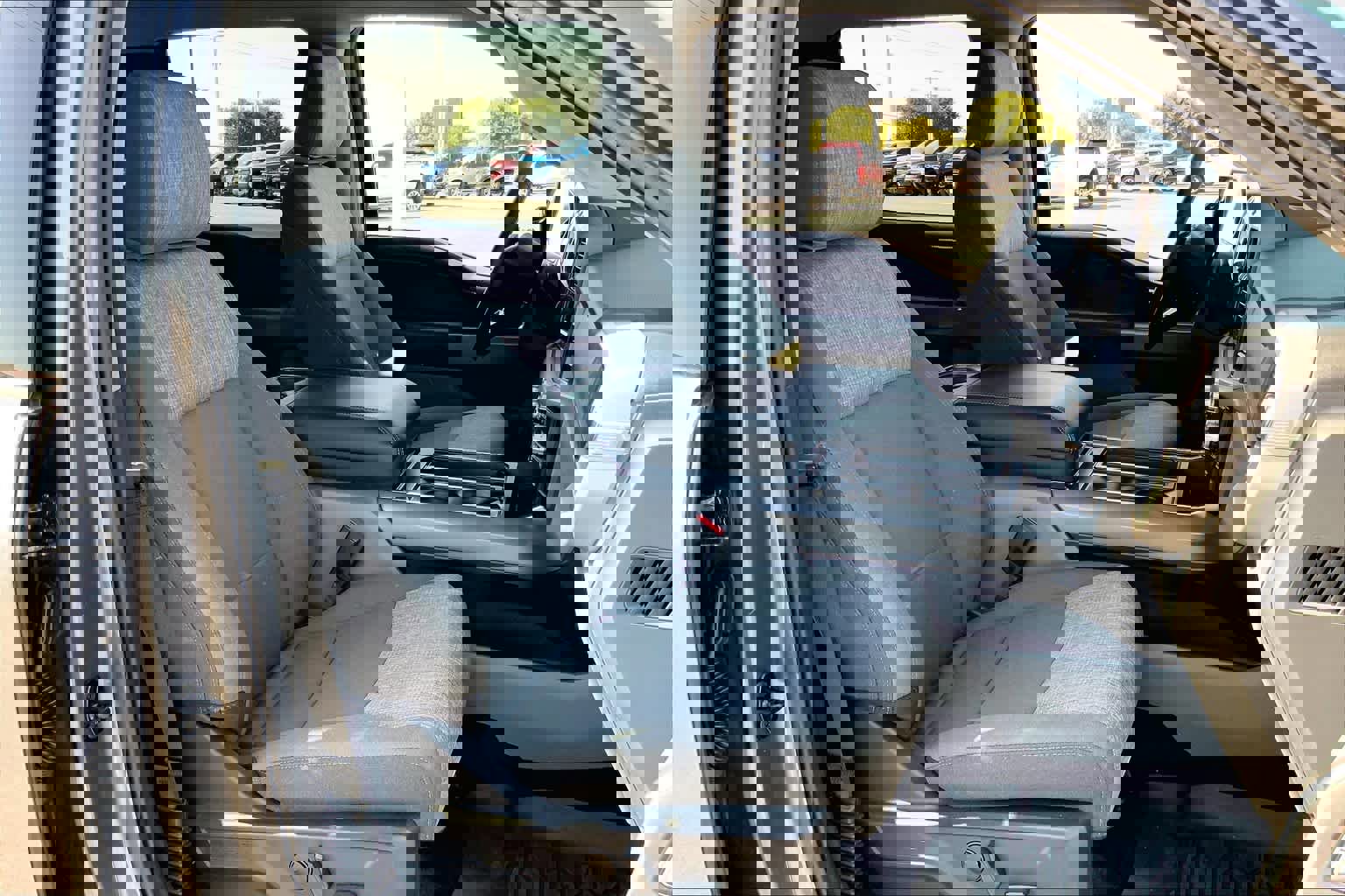 Certified 2023 Ford F150 XLT w/ Equipment Group 302A High image 11