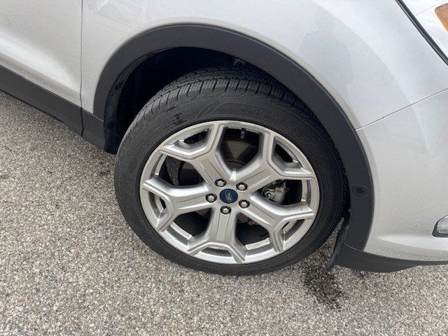 Certified 2019 Ford Escape Titanium image 36