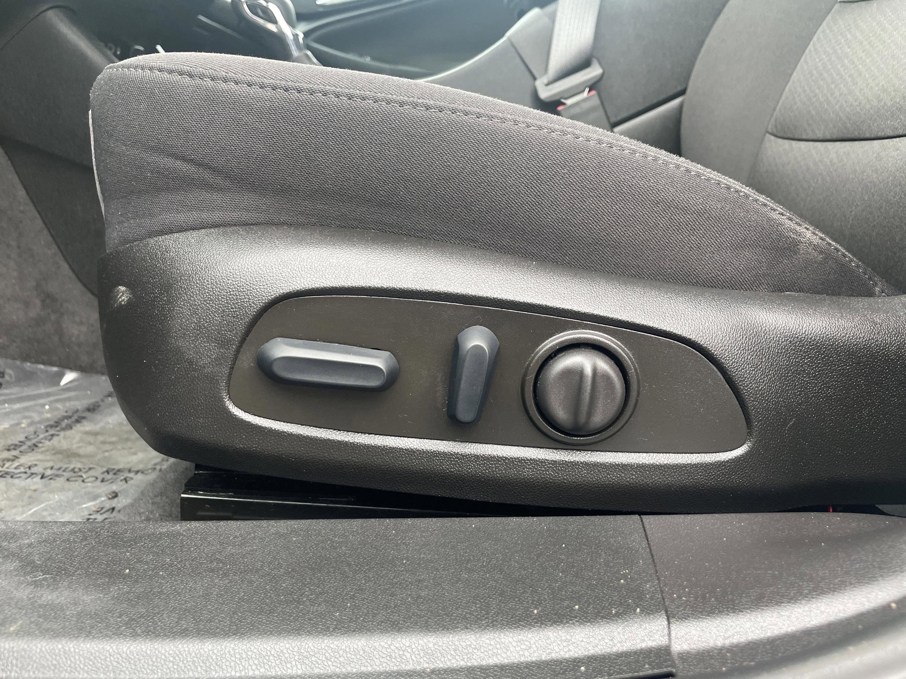 Used 2023 Chevrolet Malibu LT image 12