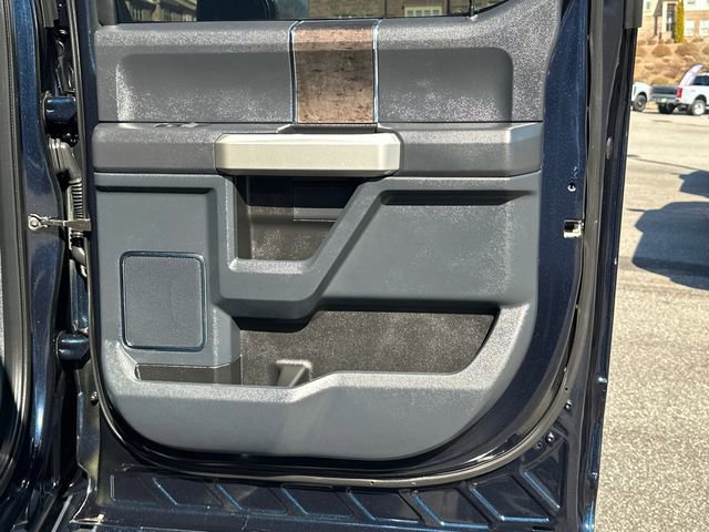 Certified 2022 Ford F250 Lariat w/ Lariat Ultimate Package image 16