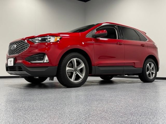 Certified 2023 Ford Edge SEL w/ Convenience Package AWD/4WD image 5