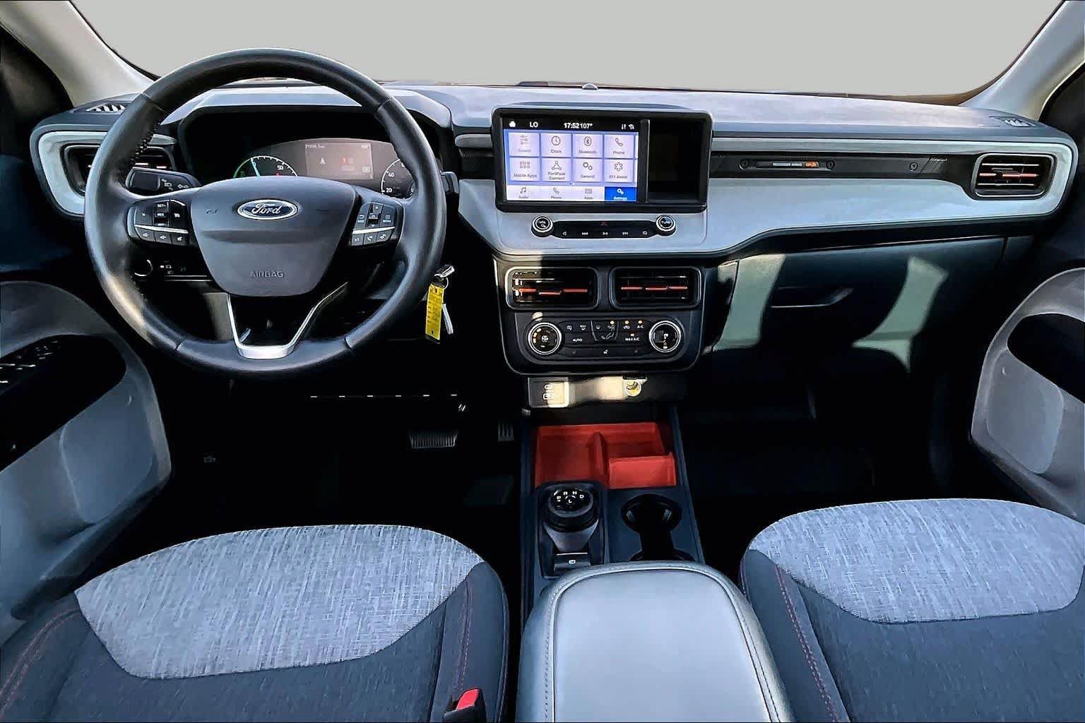 Certified 2023 Ford Maverick XLT w/ XLT Luxury Package FWD image 16