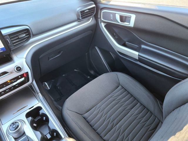 Certified 2020 Ford Explorer XLT w/ Comfort Package image 15