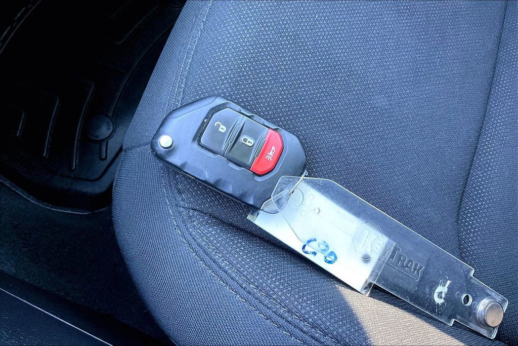 Used 2020 Jeep Wrangler Unlimited Sport S image 33