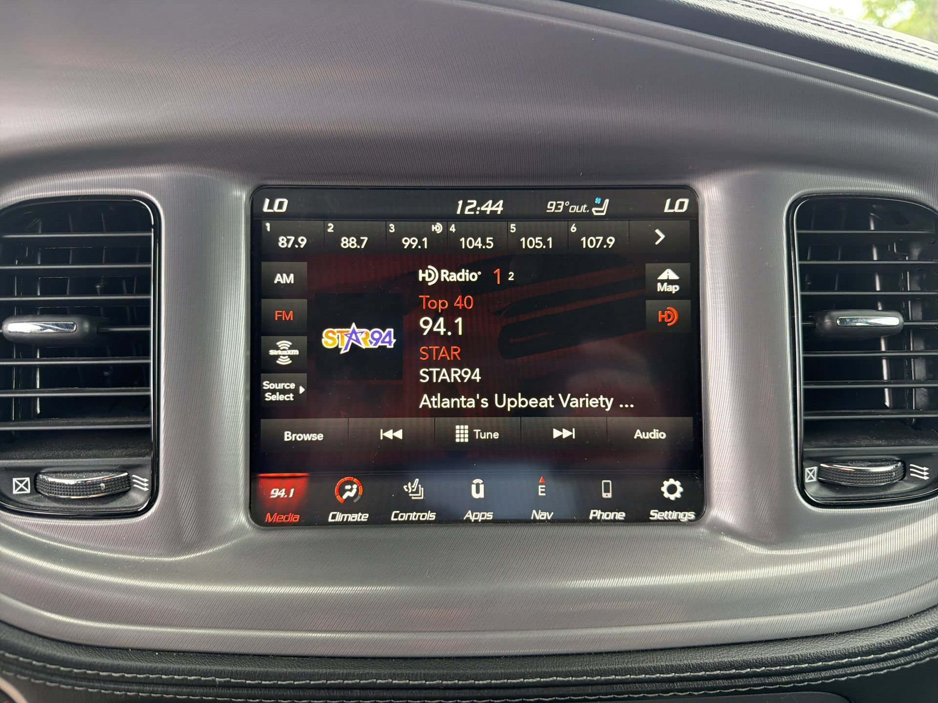 Used 2023 Dodge Charger R/T w/ Plus Group RWD image 7