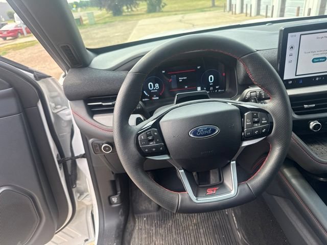 Certified 2025 Ford Explorer ST AWD/4WD image 15