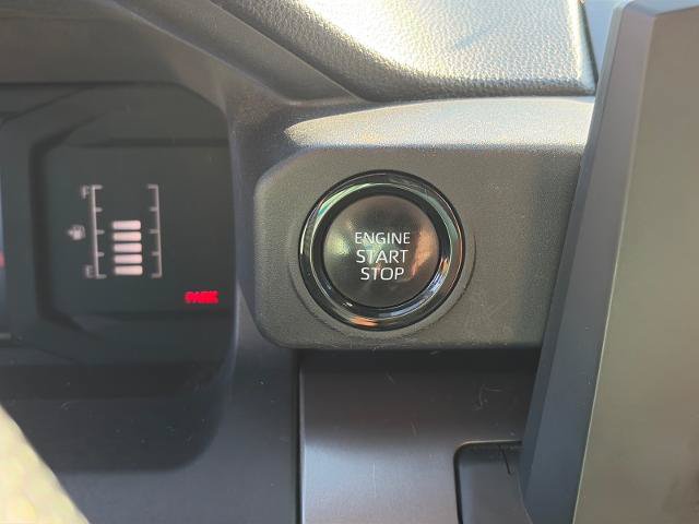 Used 2024 Toyota Tacoma SR5 AWD/4WD image 9