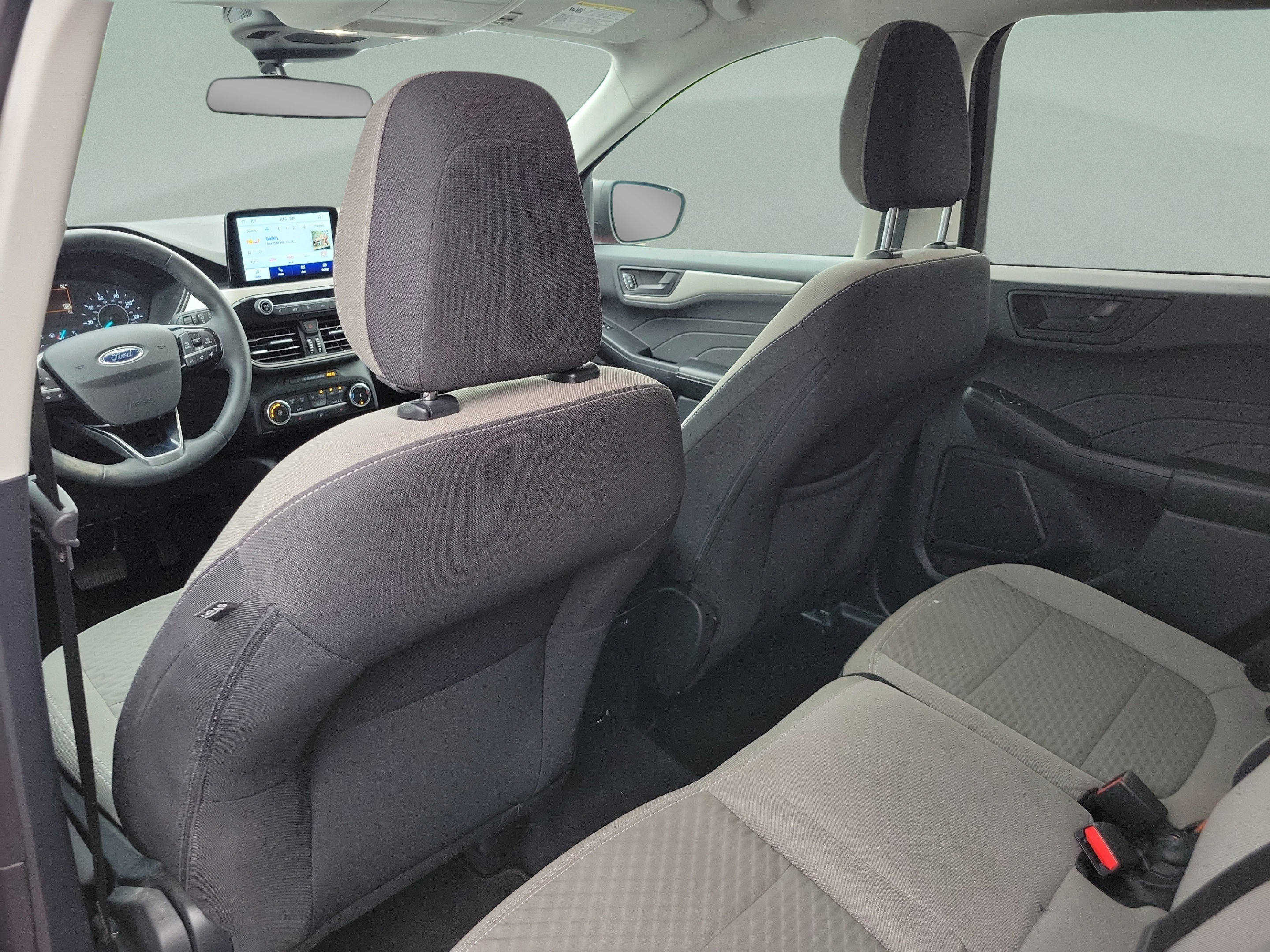 Certified 2022 Ford Escape SE w/ Cold Weather Package AWD/4WD image 9