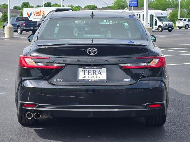 Used 2025 Toyota Camry SE FWD image 13