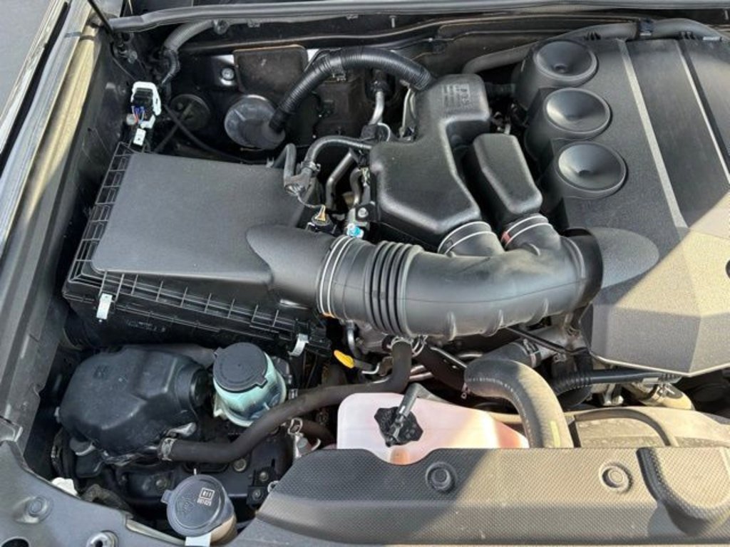 Used 2018 Toyota 4Runner Limited image 87