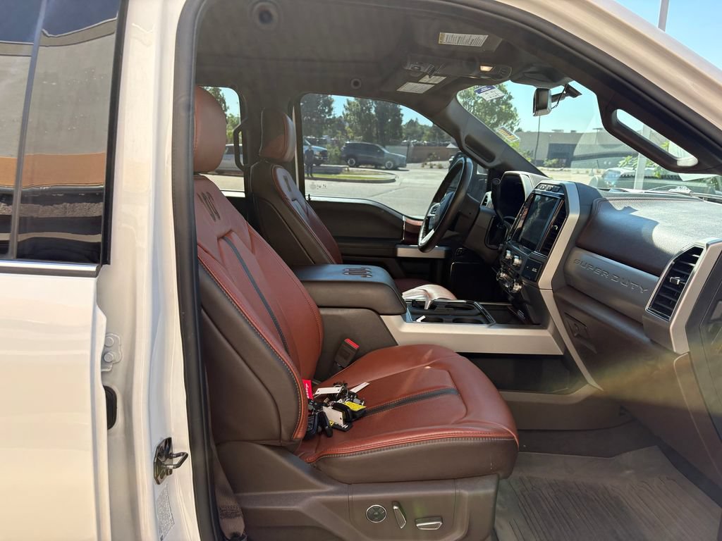 Certified 2022 Ford F350 King Ranch w/ King Ranch Ultimate Package AWD/4WD image 28