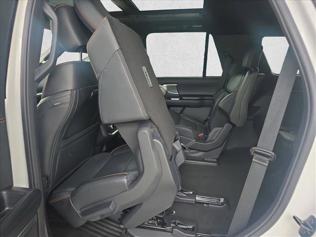 Certified 2025 Ford Expedition Tremor AWD/4WD image 19