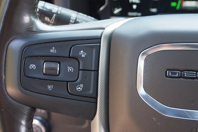 Used 2022 GMC Yukon XL Denali AWD/4WD image 27