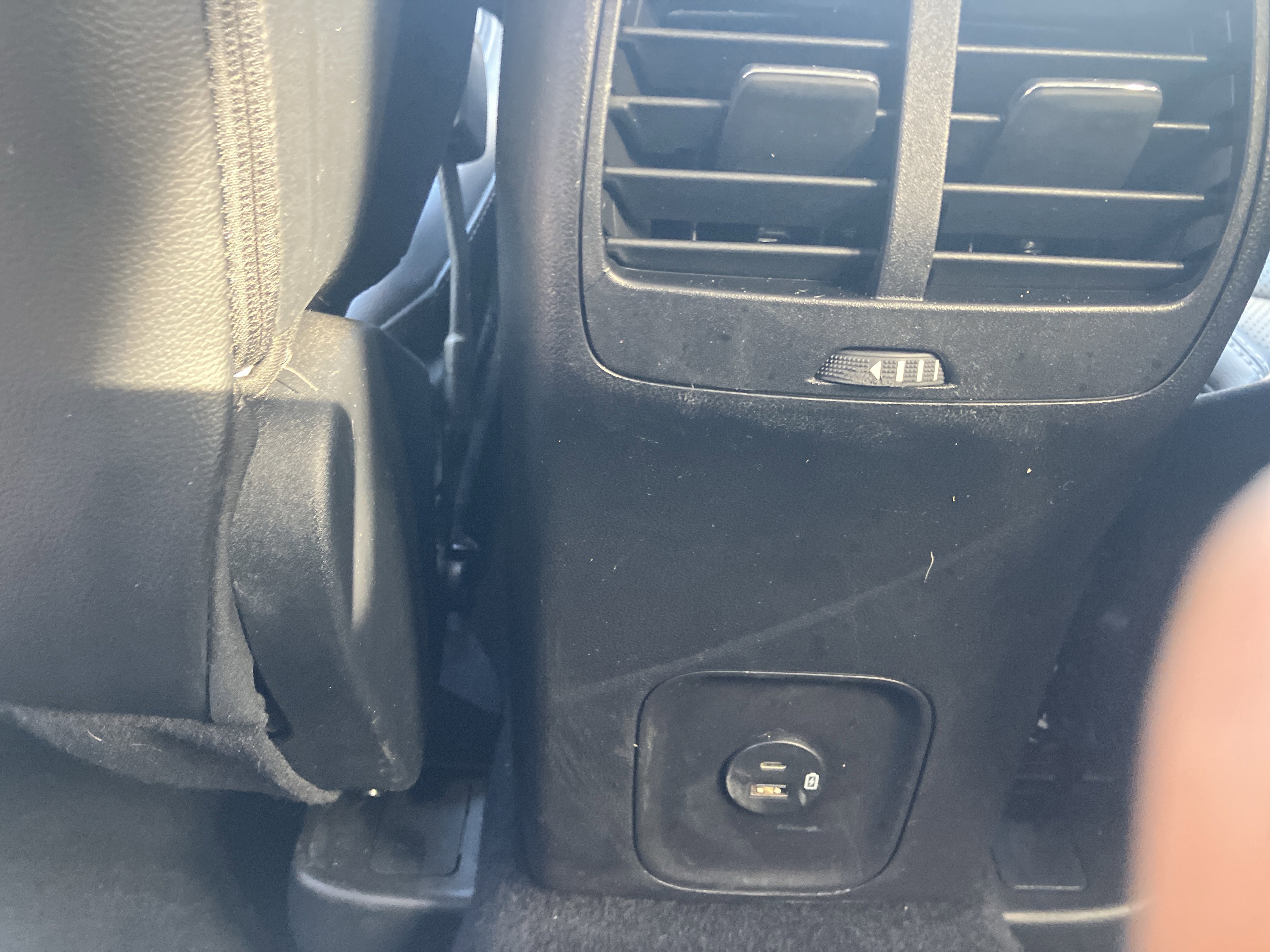 Certified 2021 Ford Escape SEL image 14