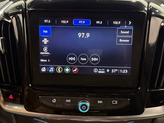 Used 2022 Chevrolet Traverse LT image 25