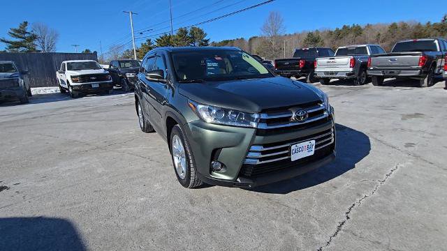 Used 2018 Toyota Highlander Limited image 9