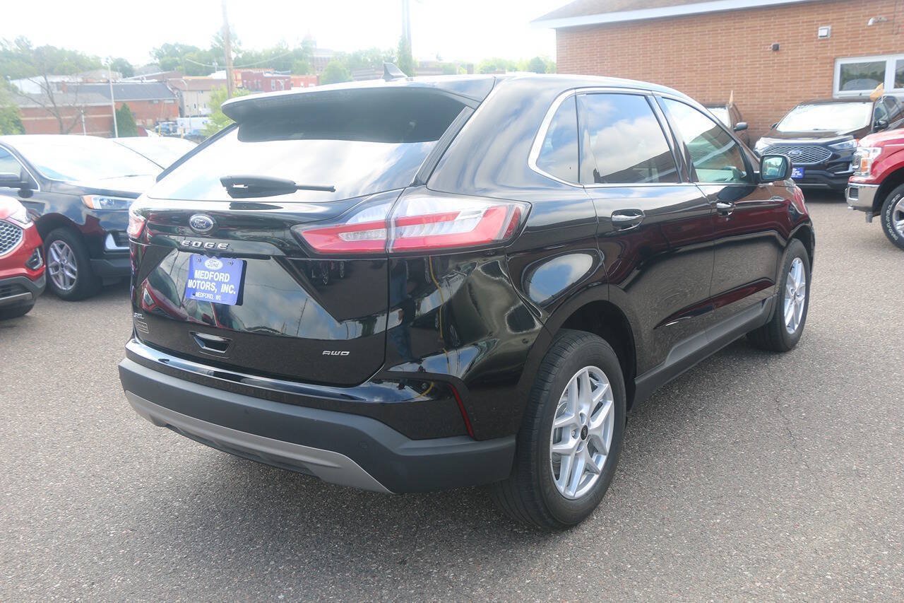 Certified 2024 Ford Edge SEL w/ Convenience Package AWD/4WD image 5